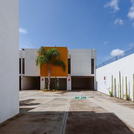 Auto Hotel Las Maravillas Santa Cruz Xoxocotlán Exterior foto